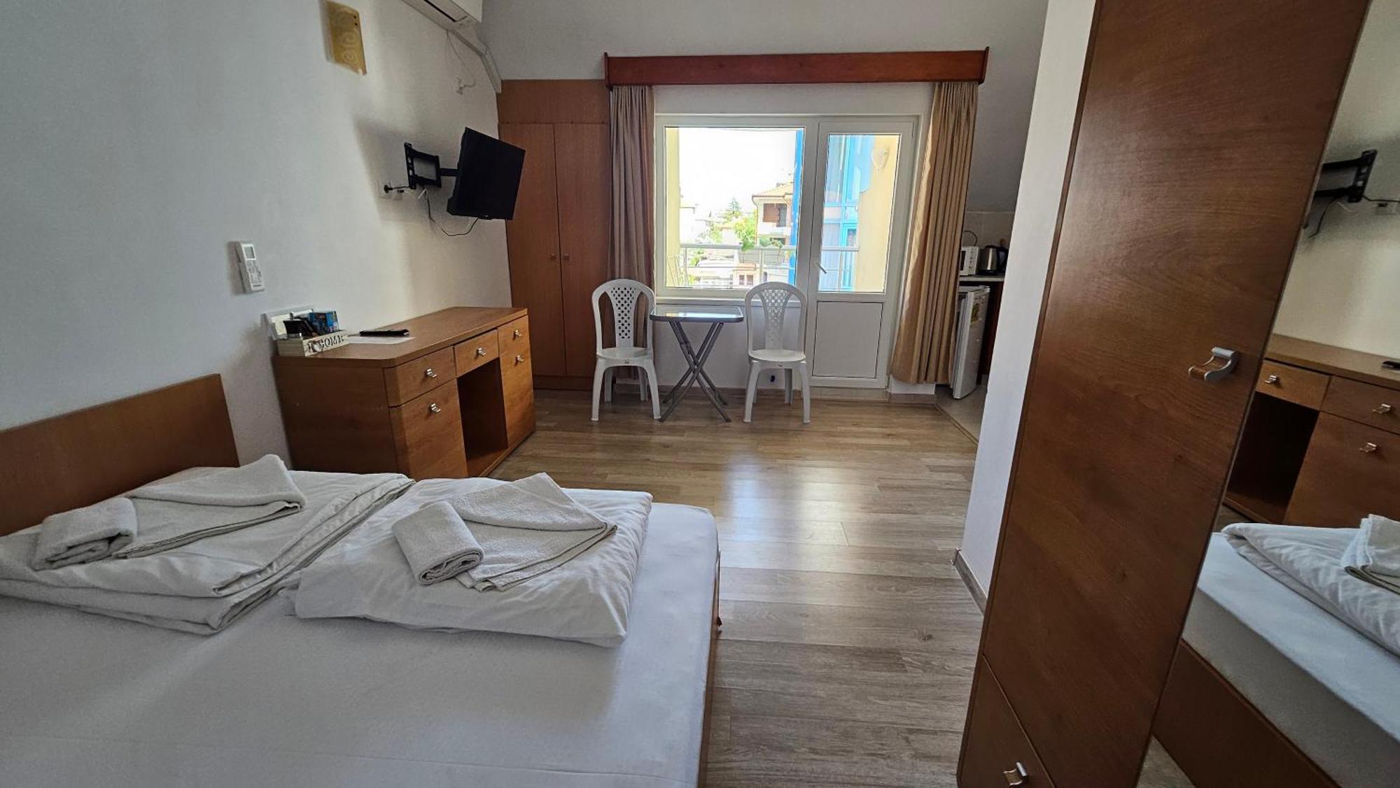 Homestay Guest Kostovi *